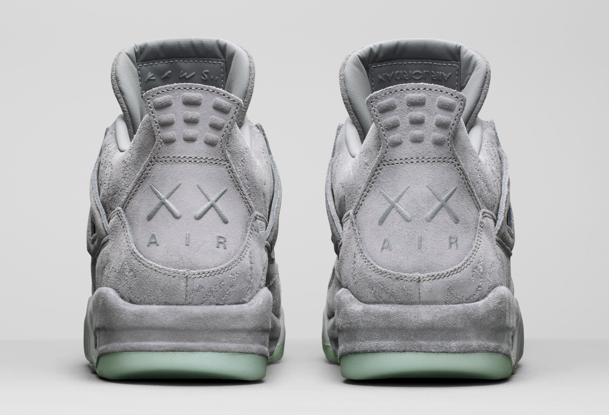 Jordan retro 4 outlet kaws gray basketball shoes