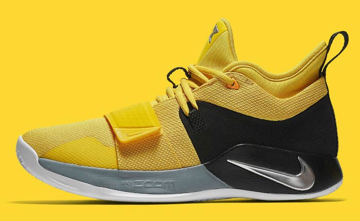 Nike PG 2.5 Amarillo Chrome Black Release Date BQ8453-700 Profile