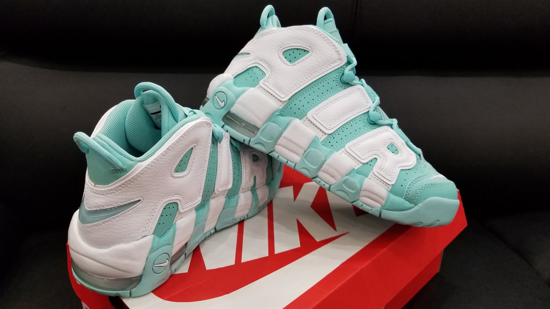 Nike Air More Uptempo GS Island Green Release Date Right 415082-300