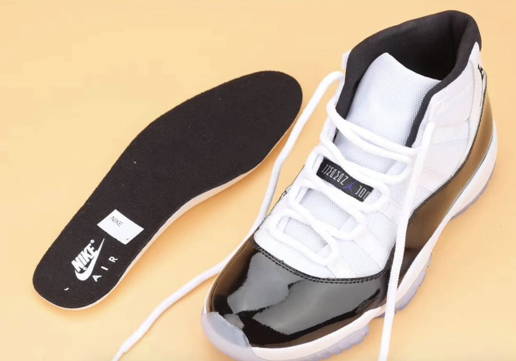 Air Jordan 11 &#x27;Concord&#x27; 2018 378037-100 (Insole)