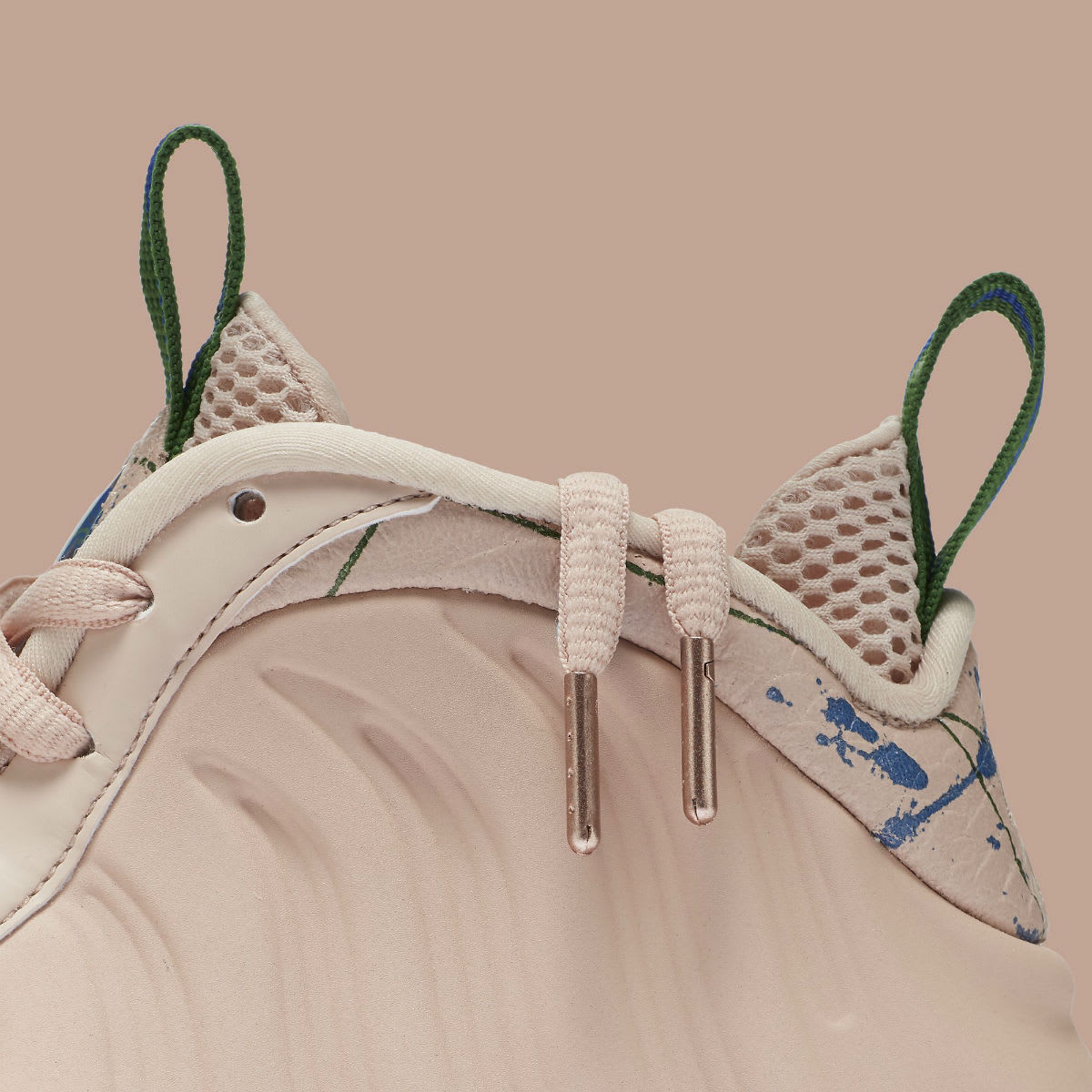 Nike Women&#x27;s Air Foamposite One Particle Beige Release Date AA3963-200 Collar