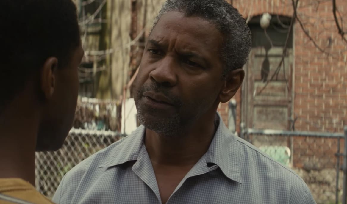 Denzel flexes his Oscar muscles in first &#x27;Fences&#x27; trailer