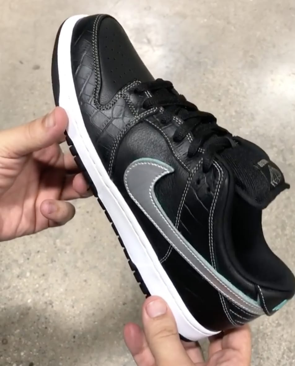 Diamond Supply Co. x Nike SB Dunk Low &#x27;Black&#x27; 4