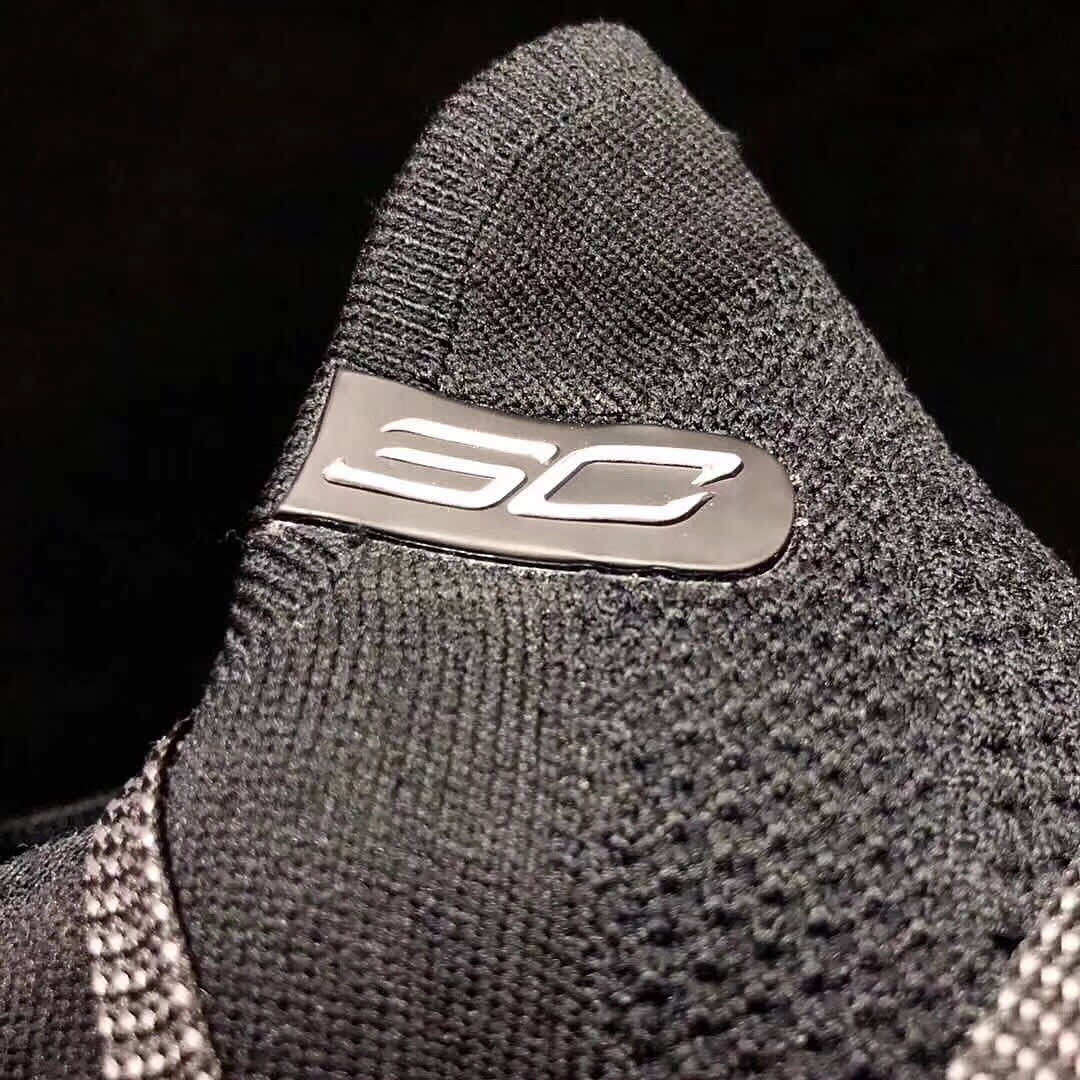 Under Armour Curry 5 &#x27;Black&#x27; (Detail)
