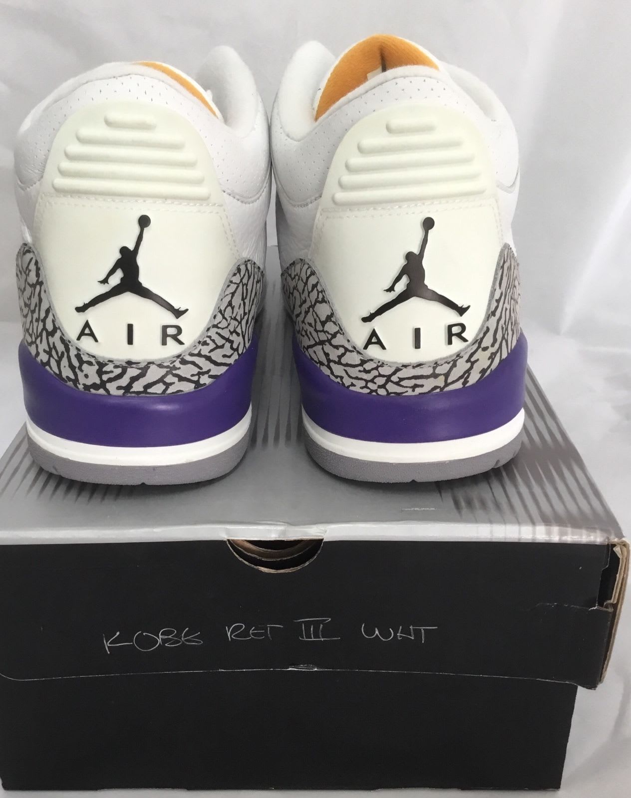 Kobe Bryant Air Jordan 3 PE Sells for $30,000 (3)