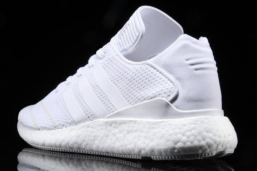 Pure boost 2024 triple white