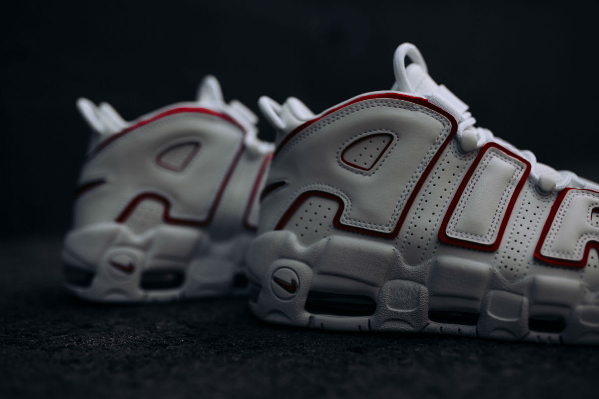 Nike Air More Uptempo Varsity Red Release Date 921948-102 Back