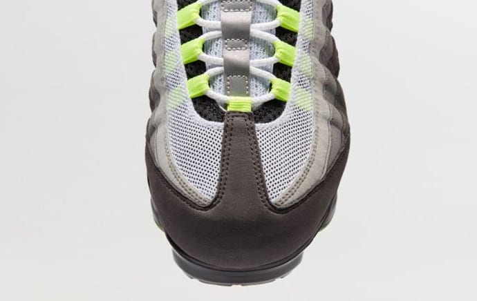 Nike VaporMax 95 Neon Release Date Toe
