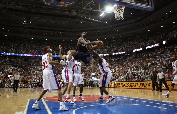 LeBron James takes on all five Pistons players during a 2007 playoff game.