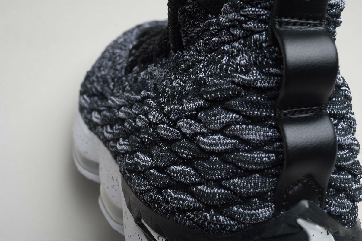 Lebron 15 hotsell ashes high