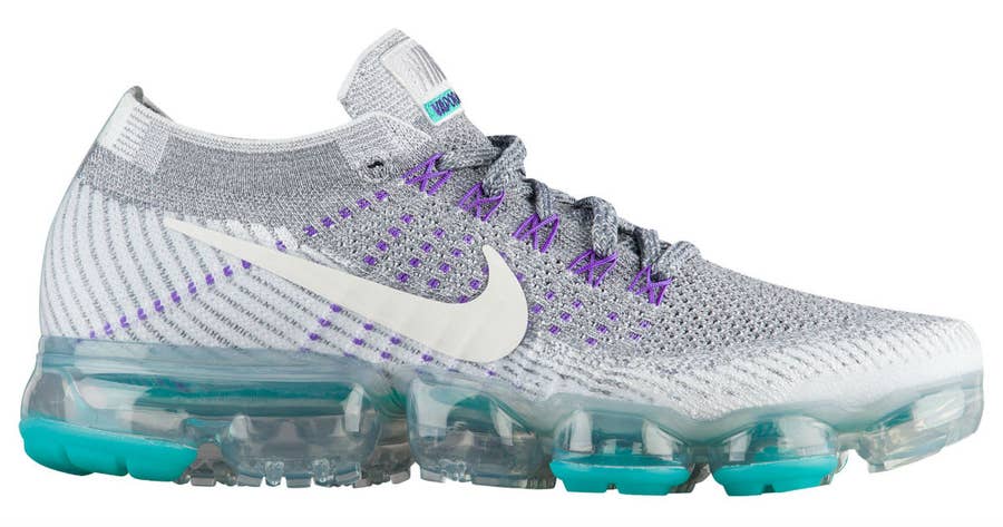 Nike vapormax footlocker australia online