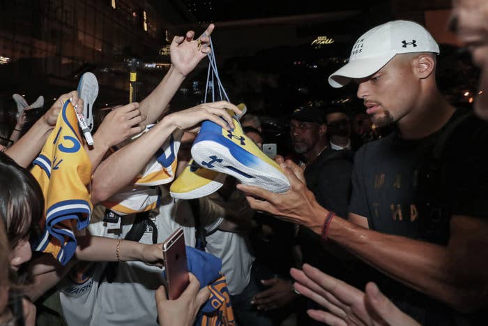 Stephen Curry Signing Sneakers