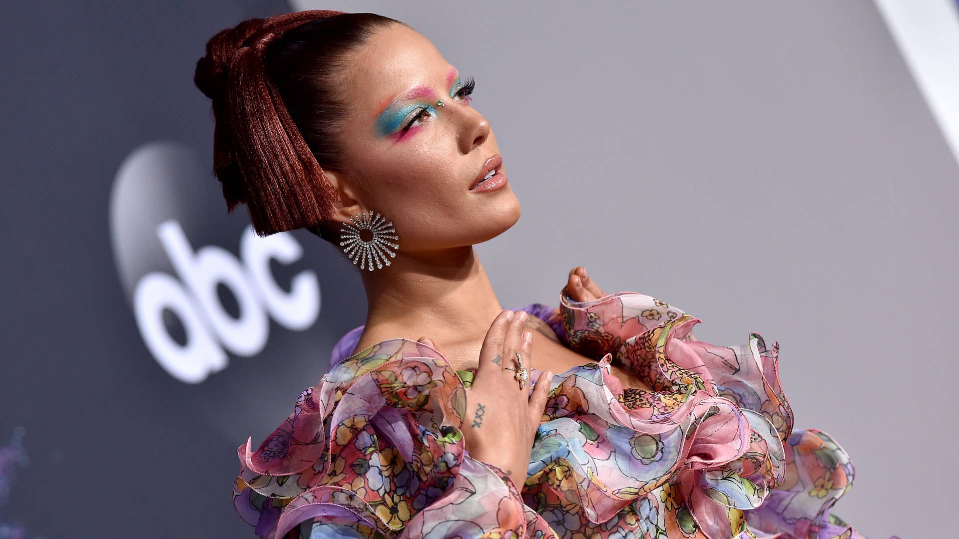 Halsey attends the 2019 American Music Awards.