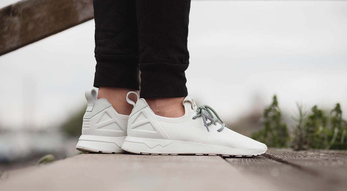 Zx flux white adv sale