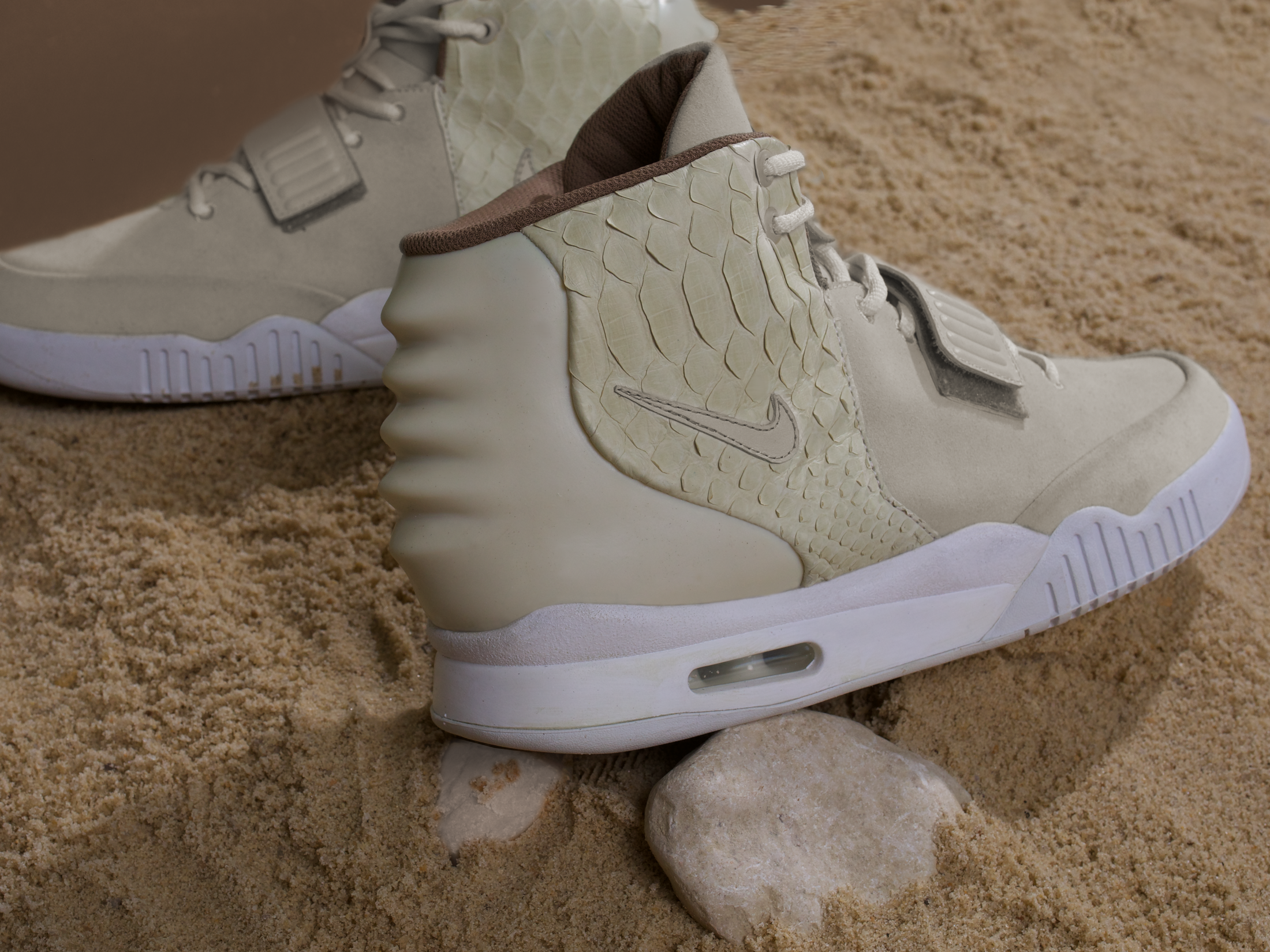 nike air yeezy 2 oreo