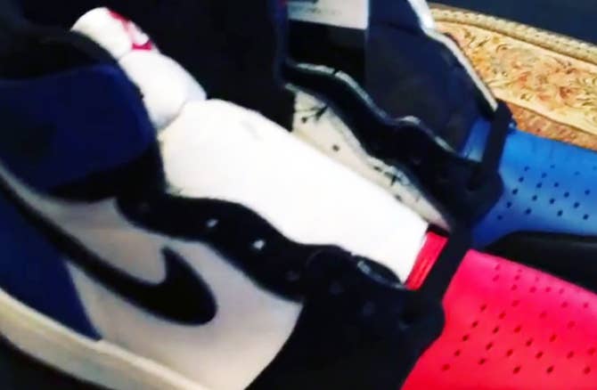 sneaks up air jordan