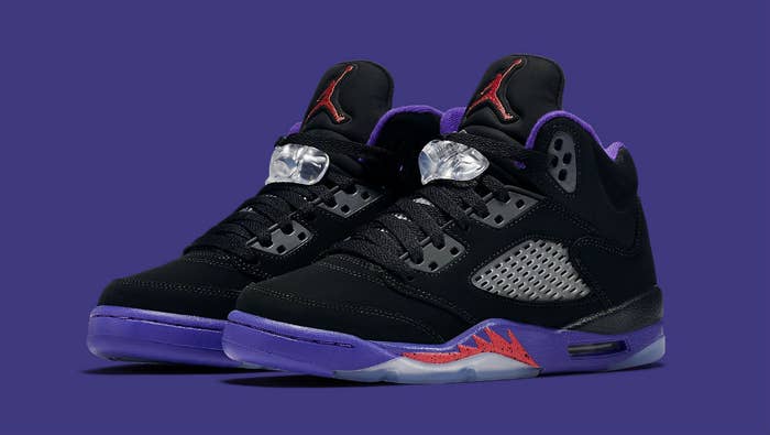 Air Jordan 5 GS Raptors Release Date Main 440893 017