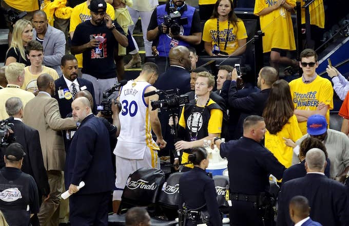 Steph Curry walks off court after Warriors blow 3 1 lead in NBA Finals.