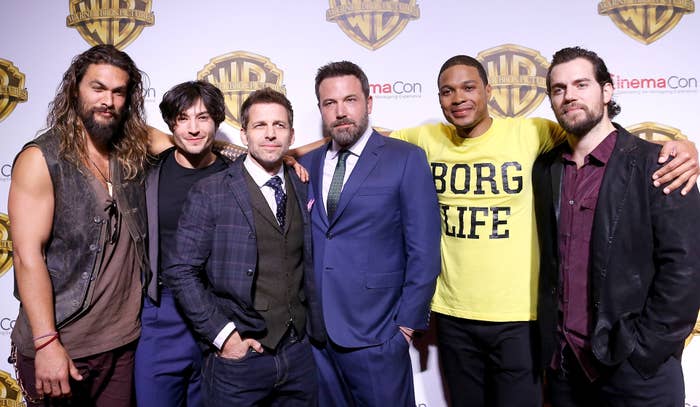 Cast of &#x27;Justice League&#x27; at red carpet in 2017