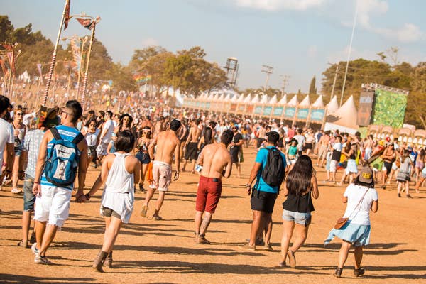 tomorrowland festival a z broadcast