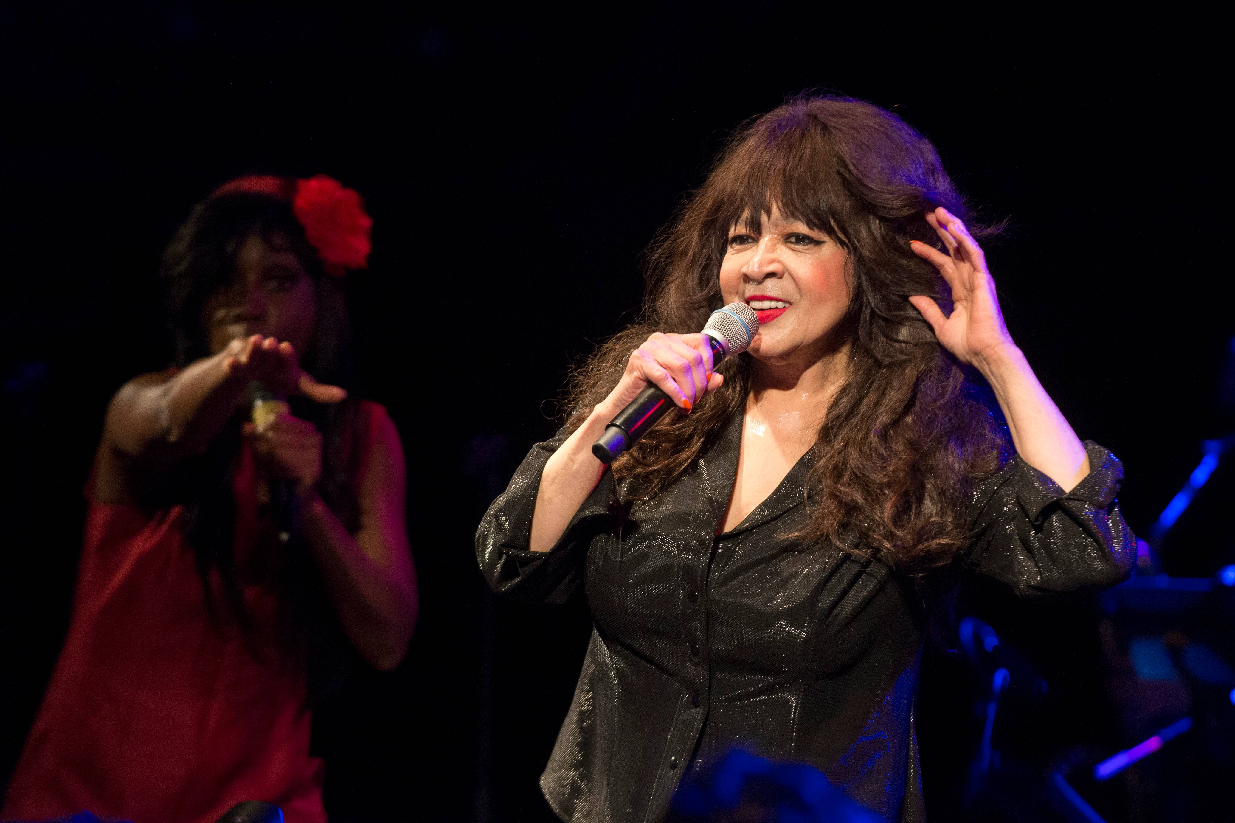 Ronnie Spector, lead singer of the Ronettes, dies at 78
