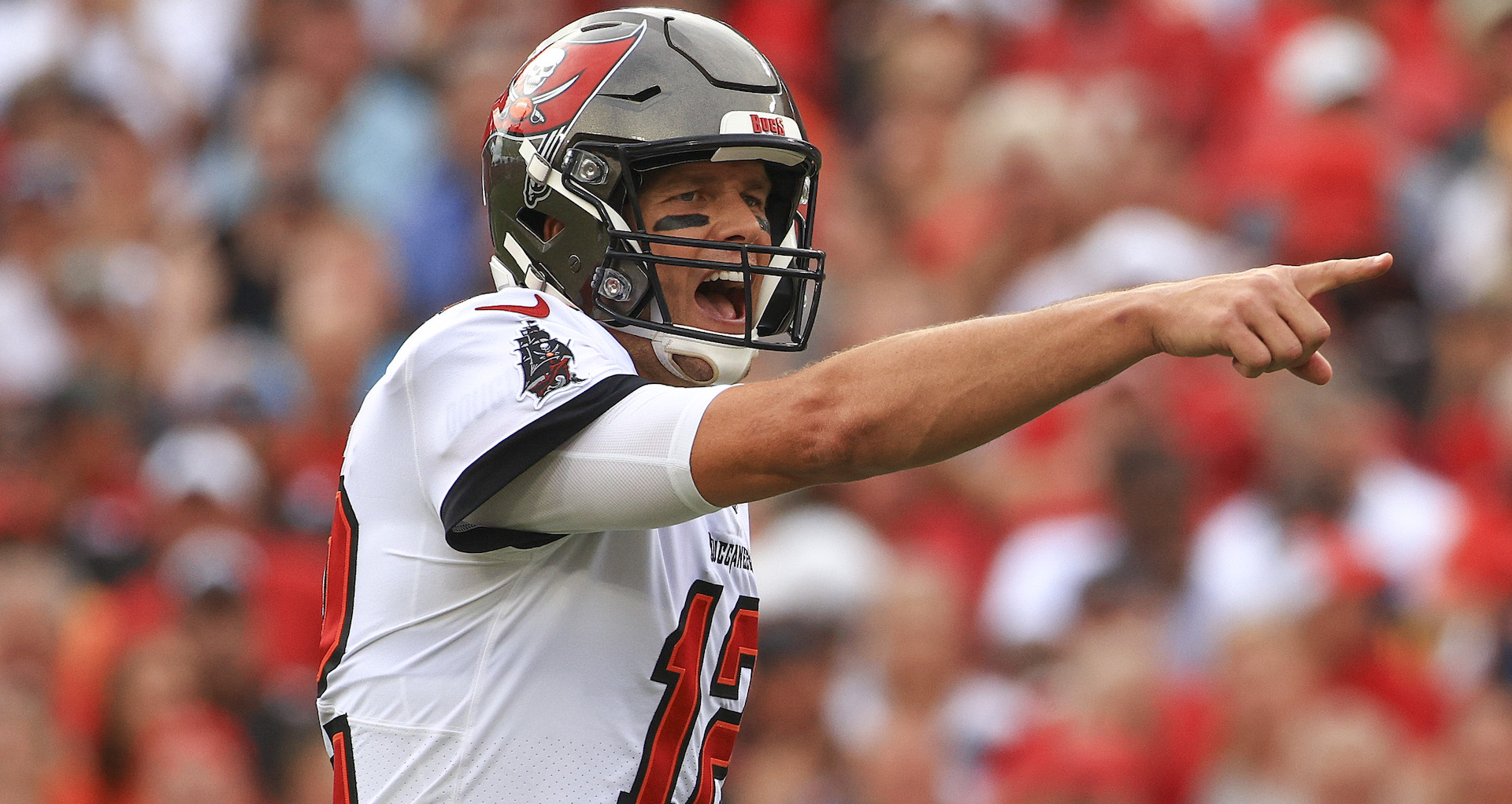 Here's what Byron Kennedy got for handing back Tom Brady's 600th touchdown  ball