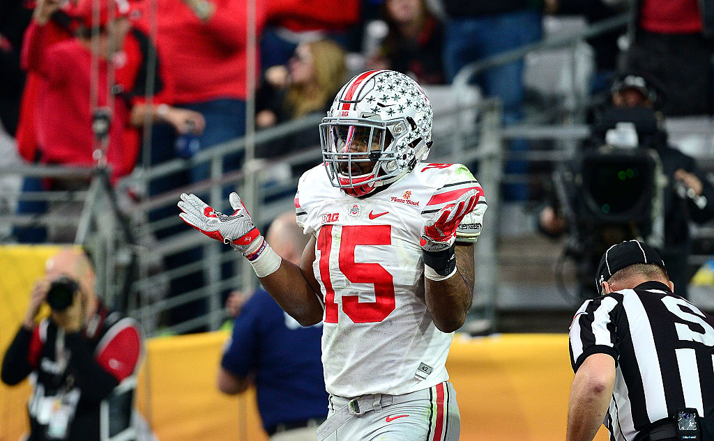 Ezekiel Elliott ran wild in the Ohio State Running Backs Bowl