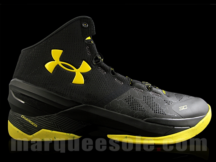 Curry 2 store Black