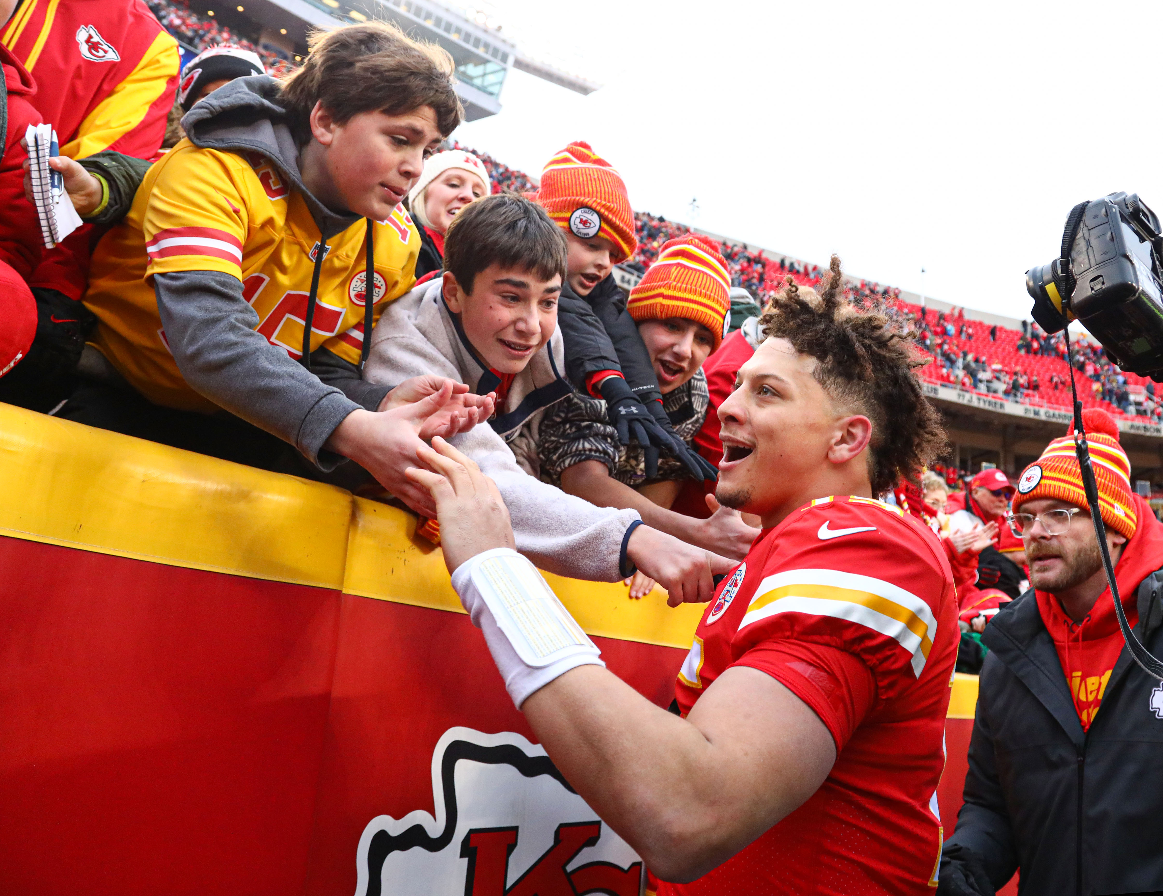 Patrick Mahomes Chiefs Chargers Dec 2019