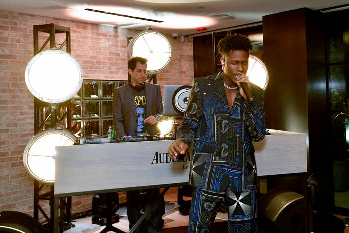 Mark Ronson and Lucky Daye perform &quot;Too Much&quot; Audemars Piguet