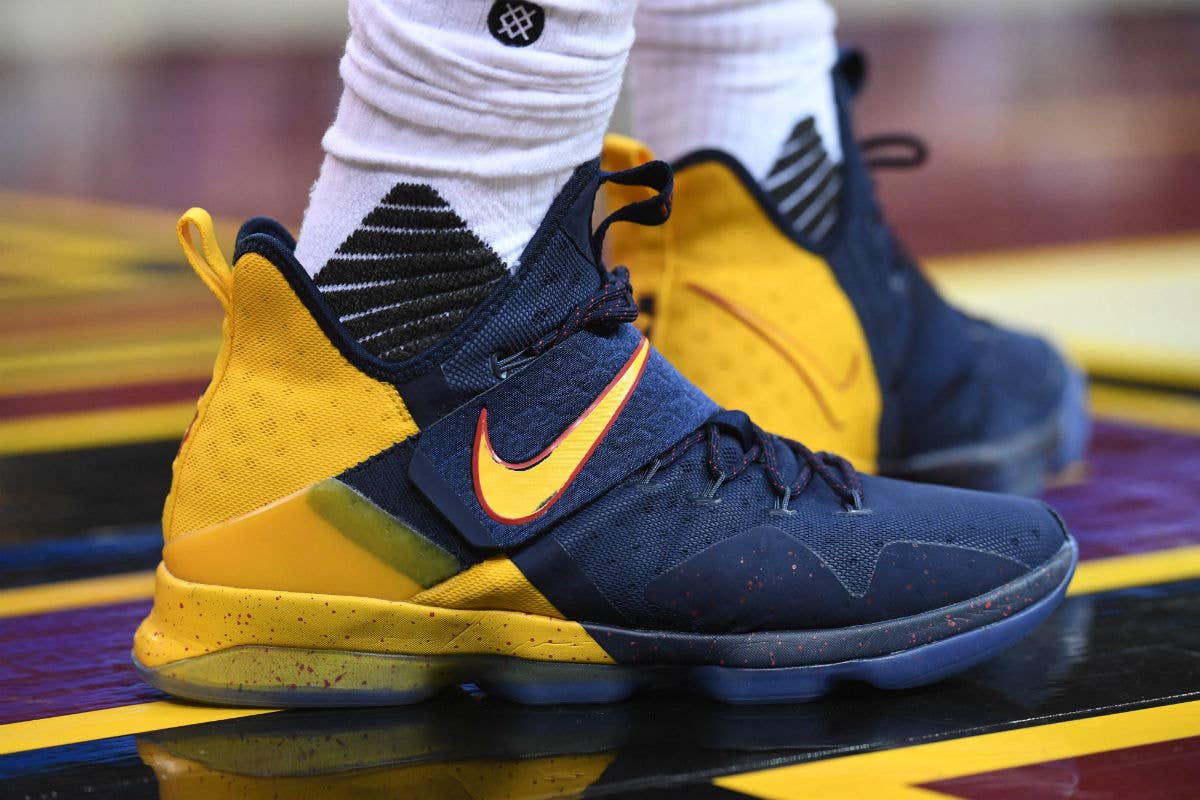 LeBron James Nike LeBron 14 Navy/Yellow PE Shoes