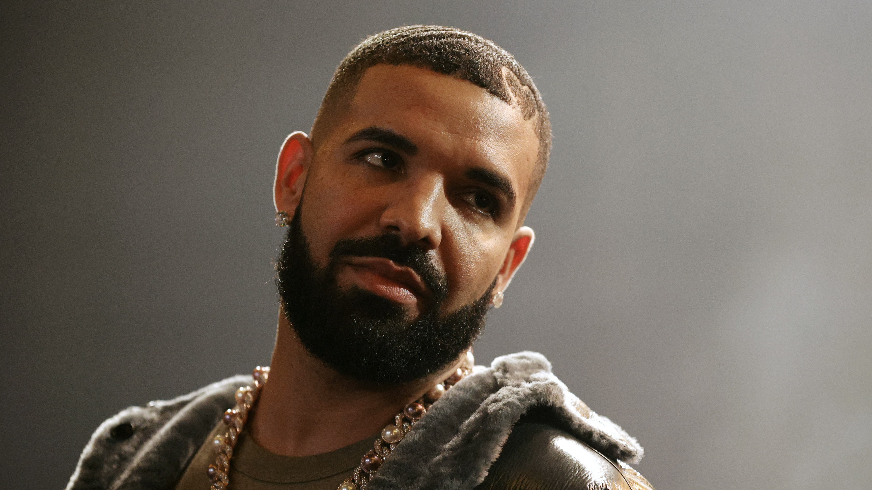 Drake Does Not Understand Why Chicago Loves Malört So Much