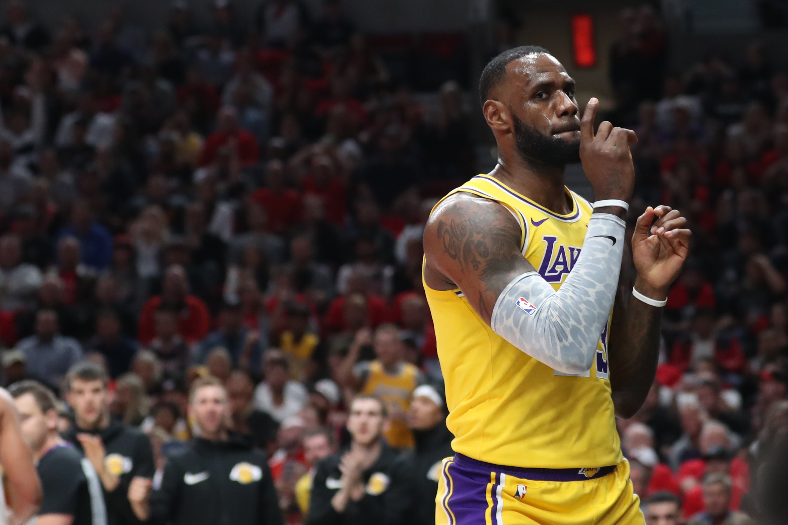 LeBron James Lakers Blazers 2018