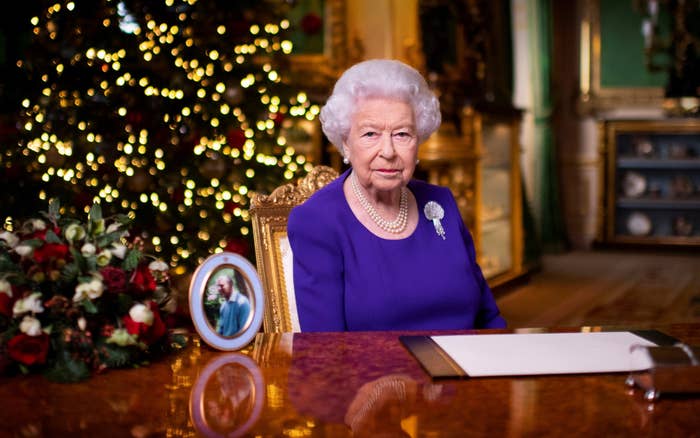 the queen christmas speech 2021