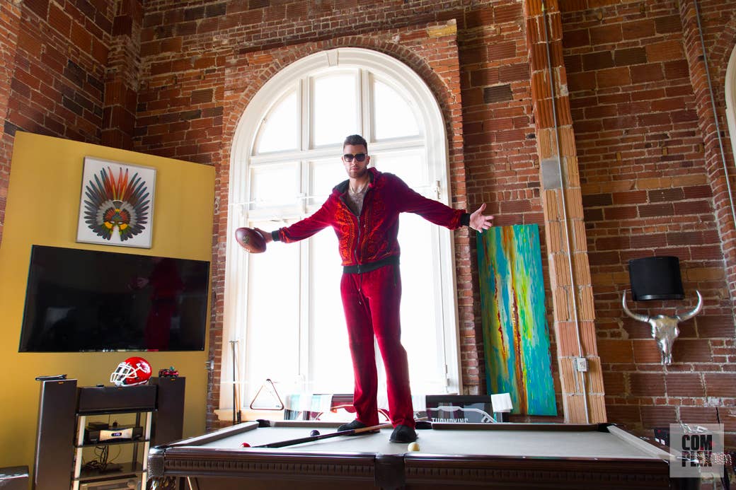 Travis Kelce has all the right moves.