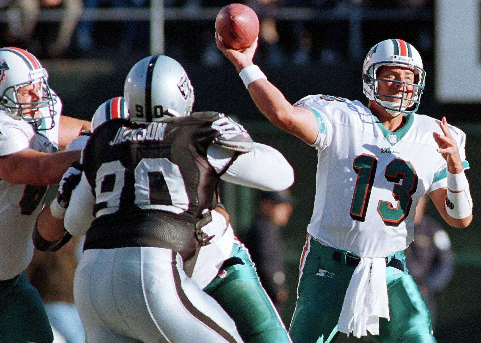 The 20 Greatest NFL Players to Never Win a Super Bowl