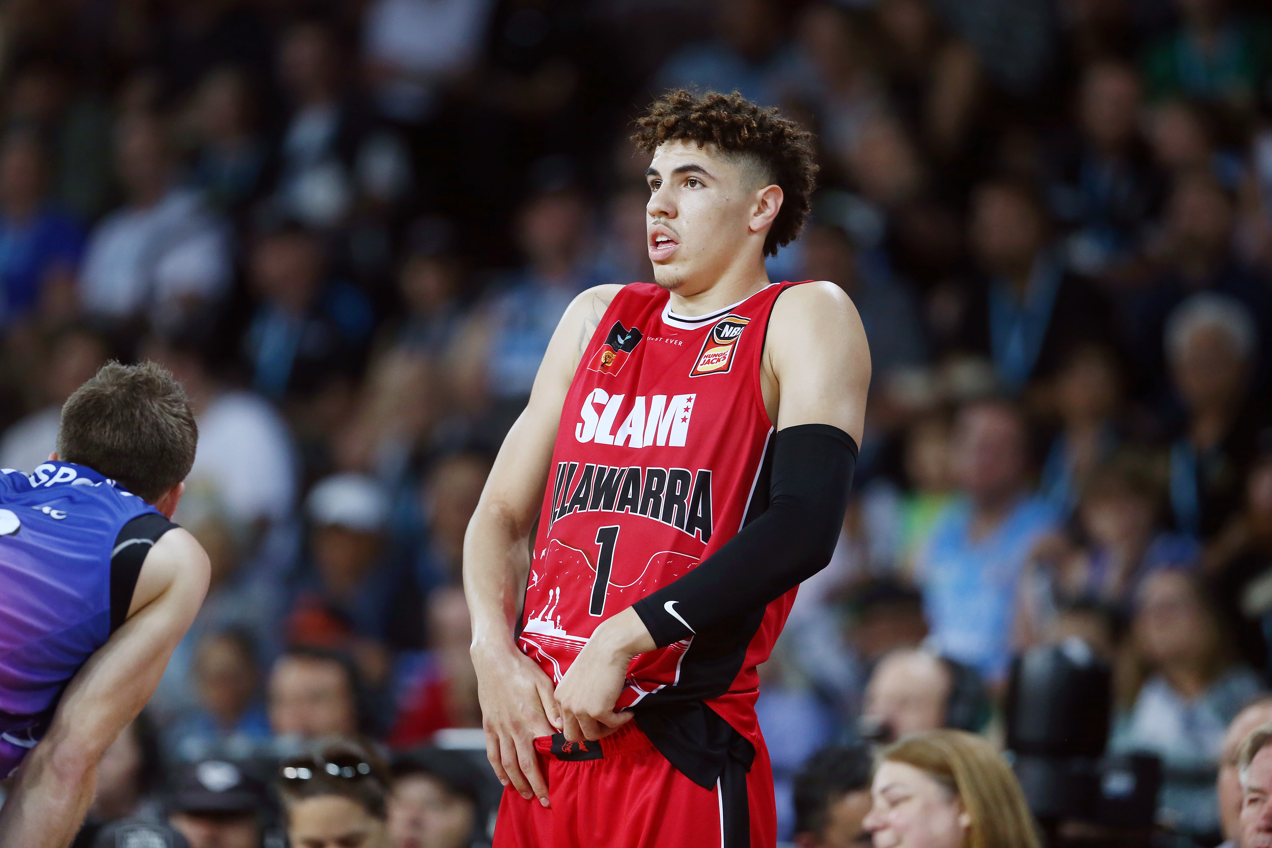Mock Bulls trade swaps Zach LaVine for 21-year-old guard, top-14 pick