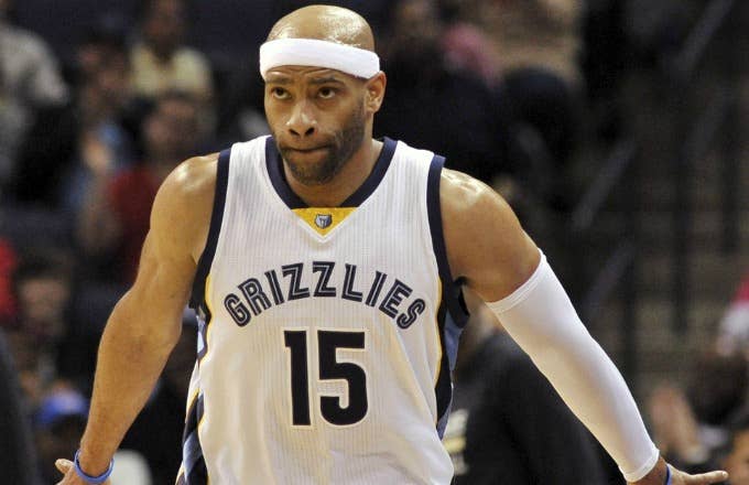 Vince Carter reacts to hitting a 3 pointer.