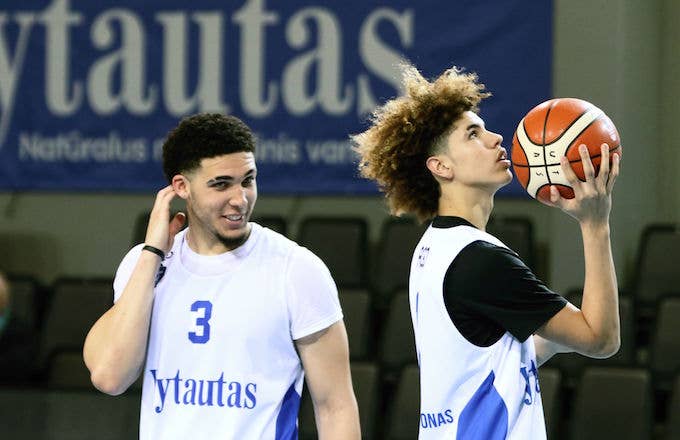LiAngelo Ball and Lamelo Ball take part in their first training session in Lithuania.