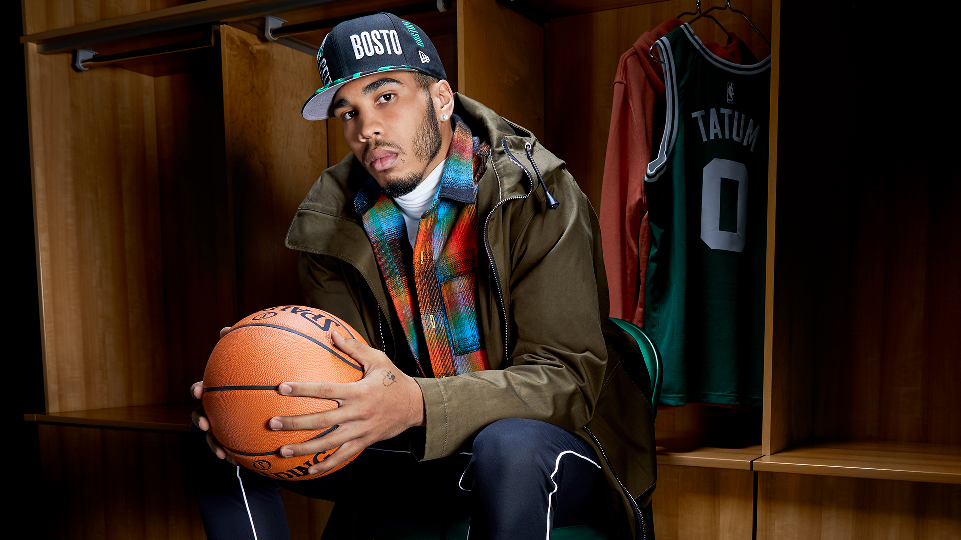 Brooklyn Nets Guard Wears Nike Kobe 6 'Grinch' - Sports