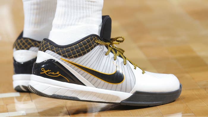 Isaiah Thomas Nike Kobe 4 POP On Foot