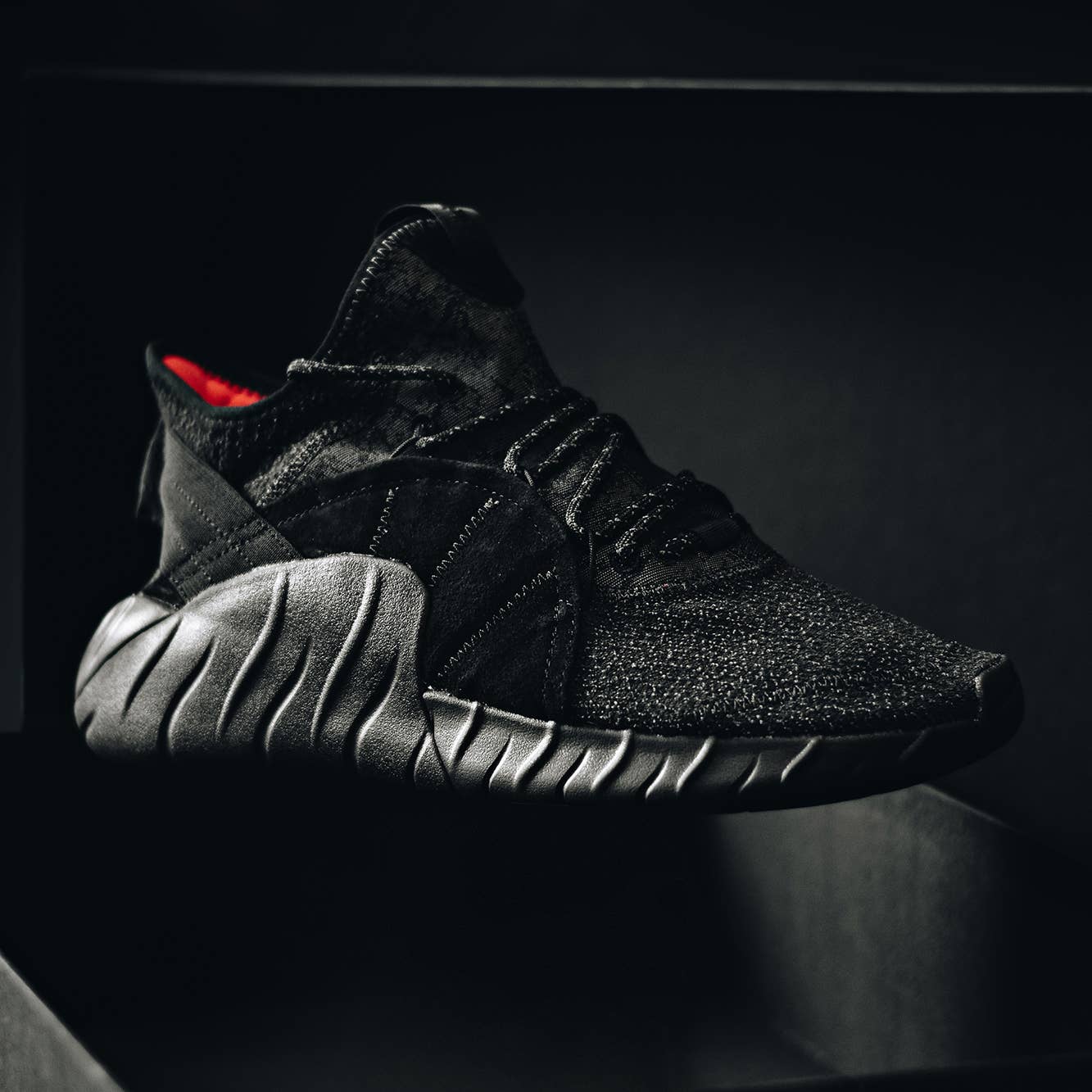 Adidas Tubular Rise Triple Black Release Date BY3557 (2)