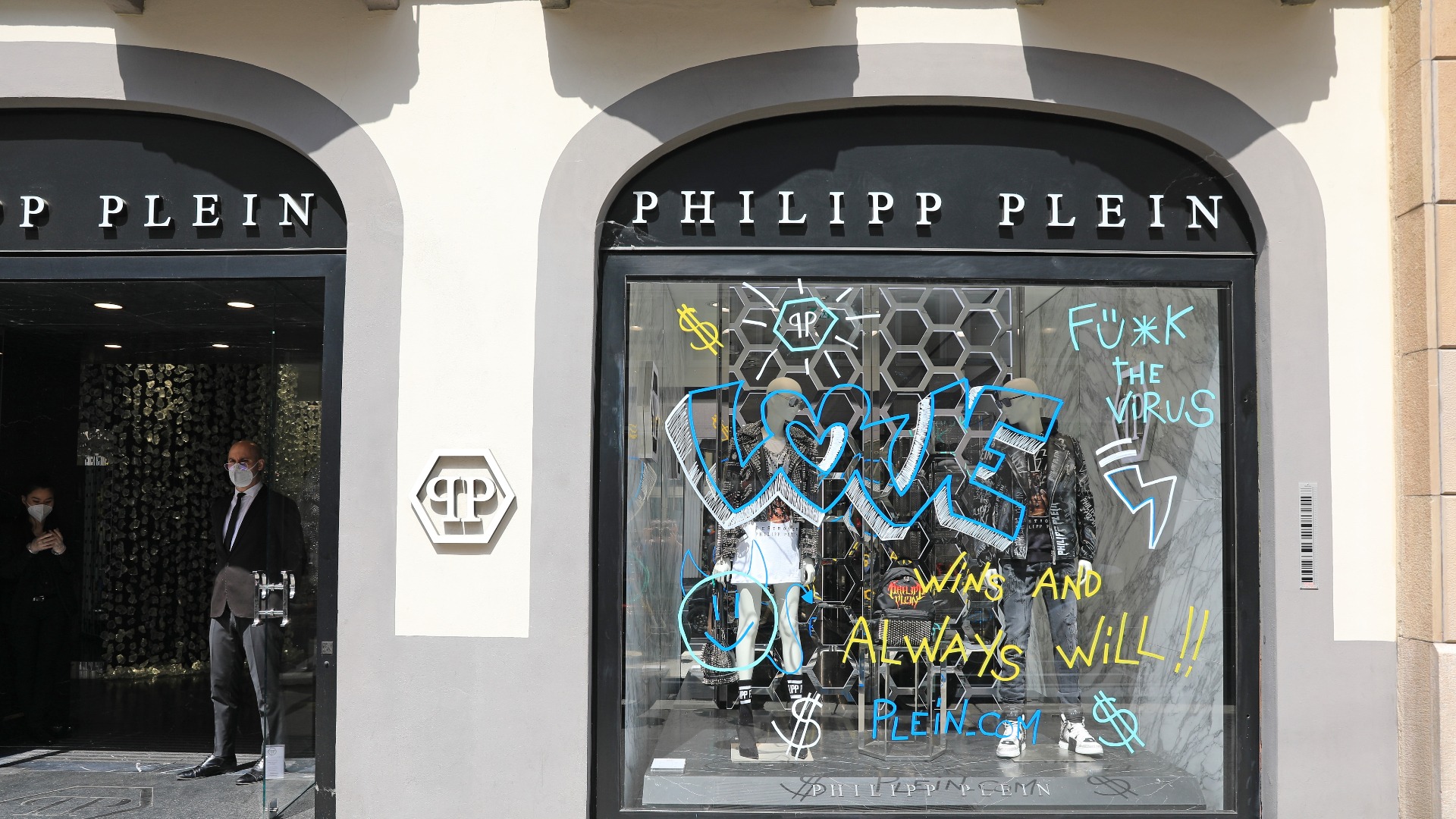 Designer Philipp Plein defends Kobe Bryant tribute at Milan Fashion Week