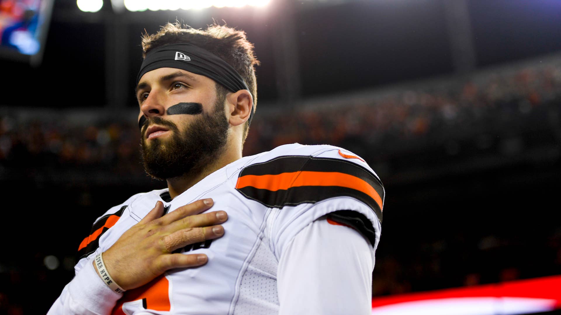 Baker Mayfield (6) of the Cleveland Browns stands for the national anthem.