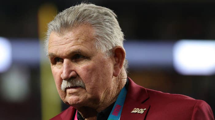 Mike Ditka of the NLF 100 All Time Team