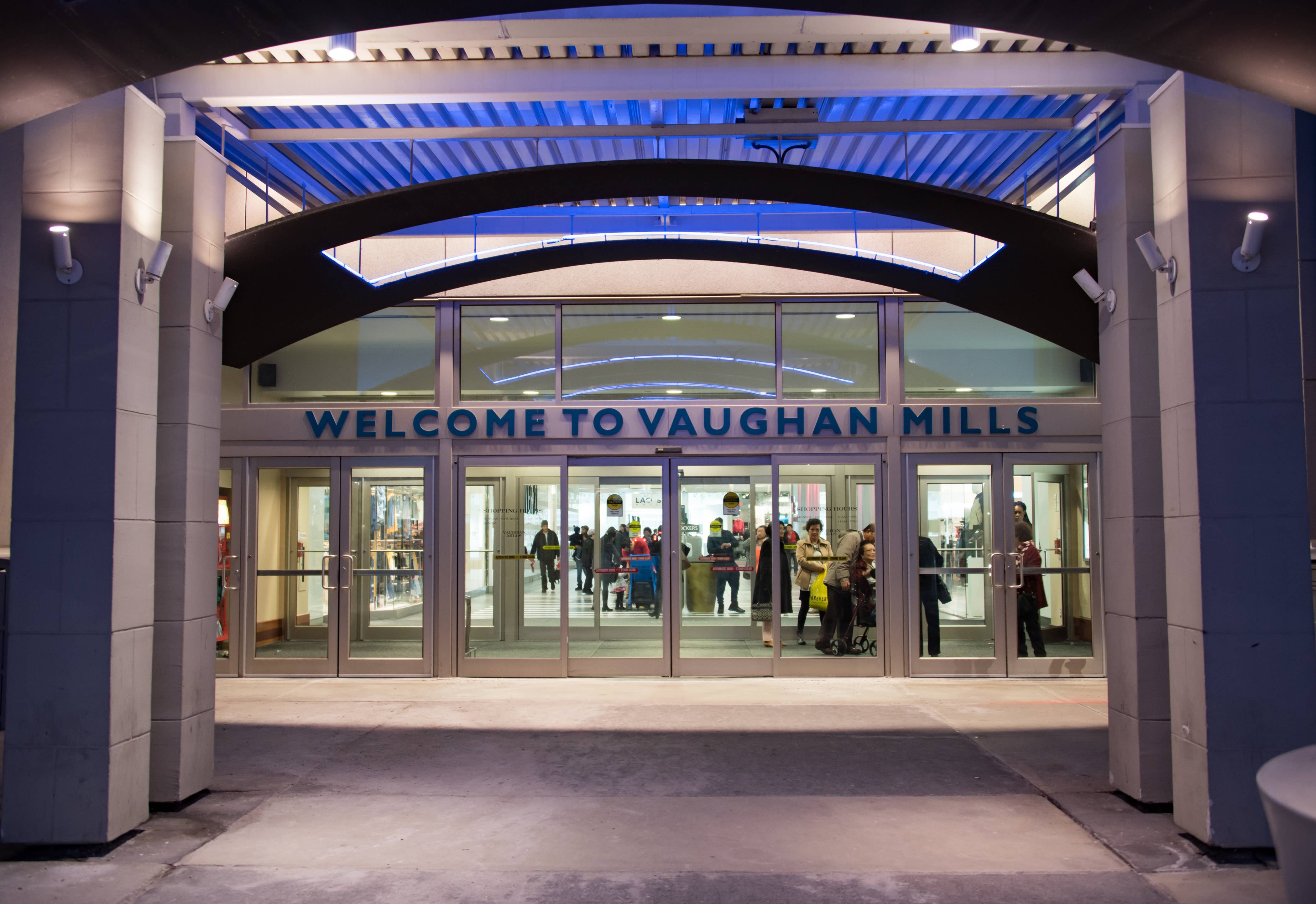 entrance of vaughan mills mall