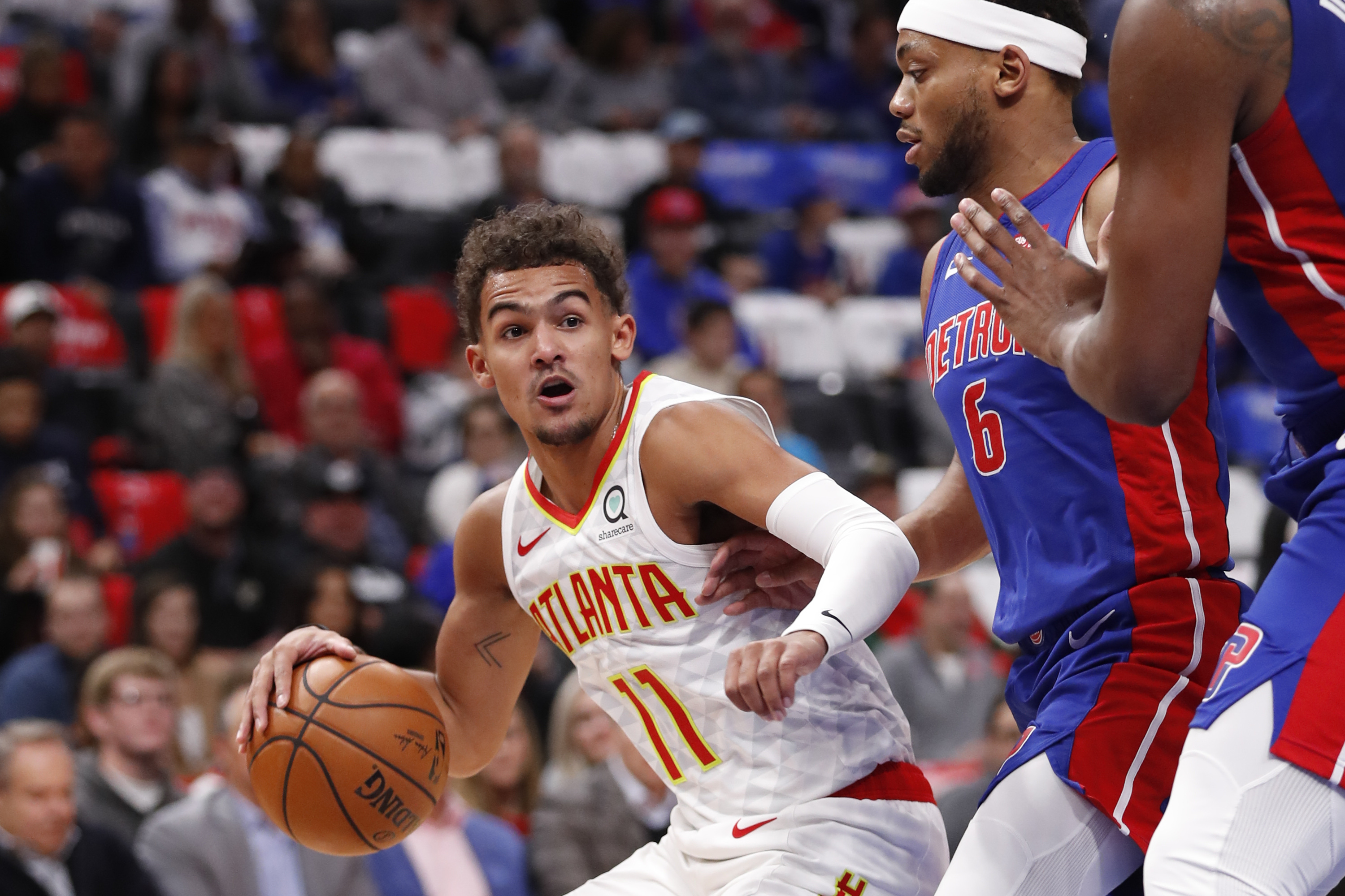 Trae Young Hawks Pistons 2019 Detroit