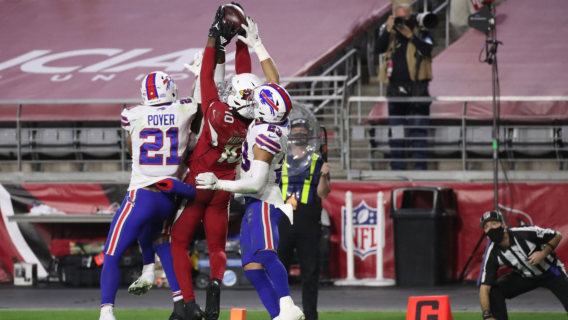 People React After DeAndre Hopkins Catches Kyler Murray Hail Mary To Beat  Bills