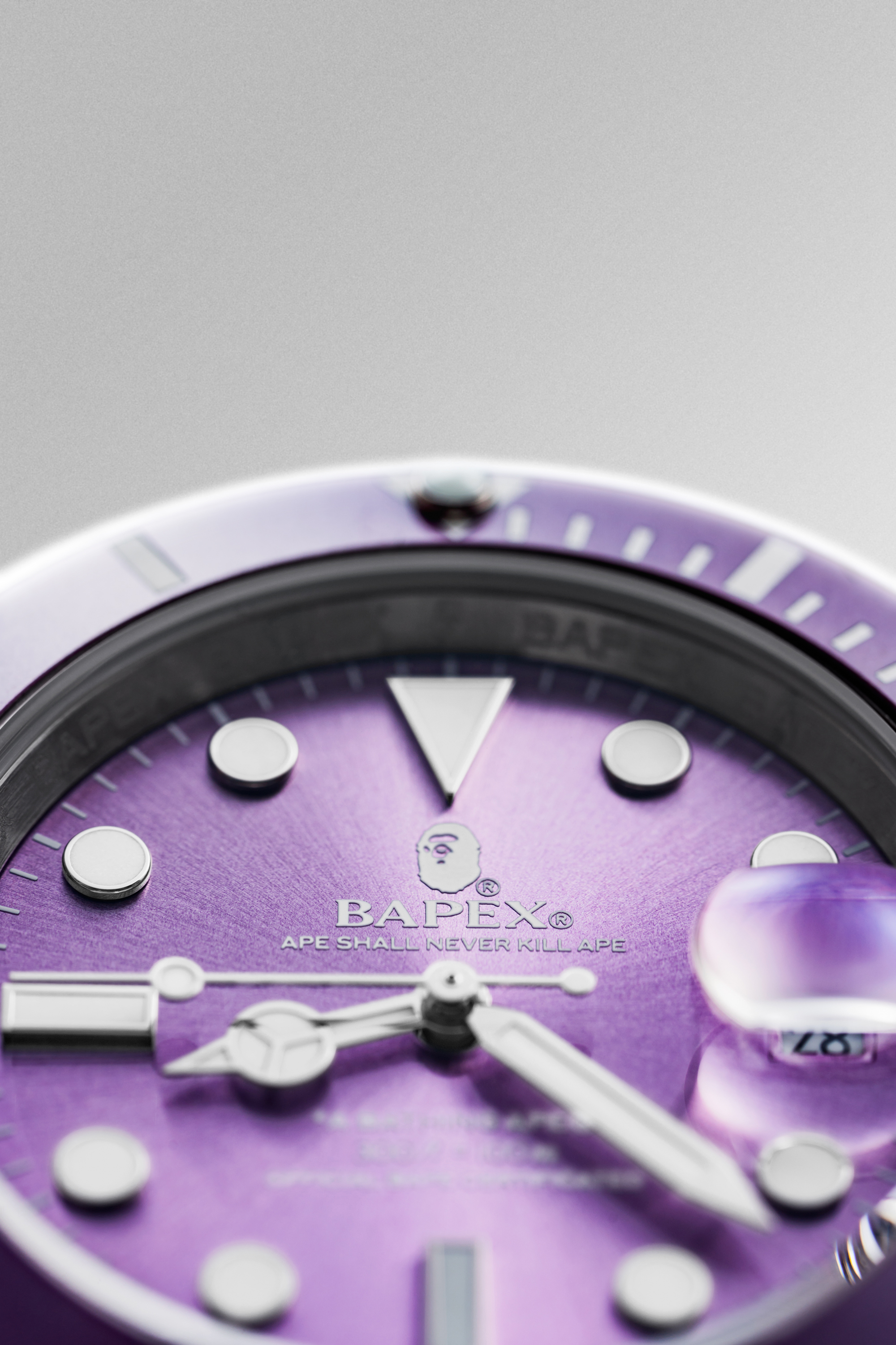 A BATHING APE® Type 1 BAPEX® 40mm - Purple