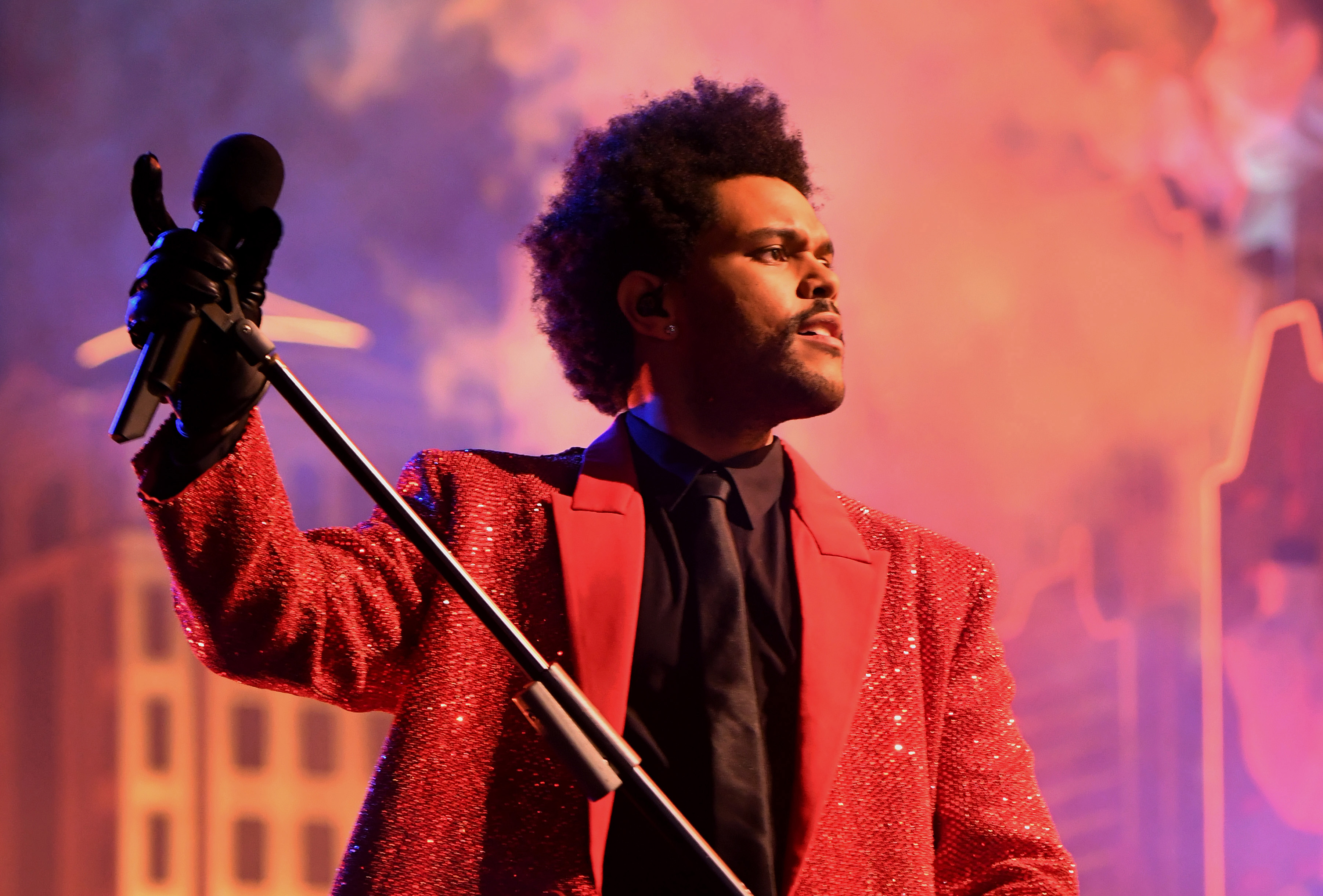 The Weeknd rocks Super Bowl halftime show – New York Daily News